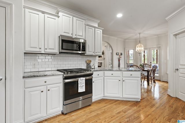 2066 KNOLLWOOD PLACE, Birmingham, AL 35242