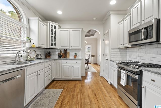 2066 KNOLLWOOD PLACE, Birmingham, AL 35242