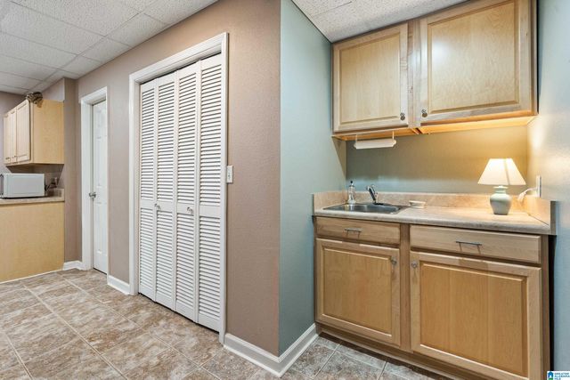 2066 KNOLLWOOD PLACE, Birmingham, AL 35242