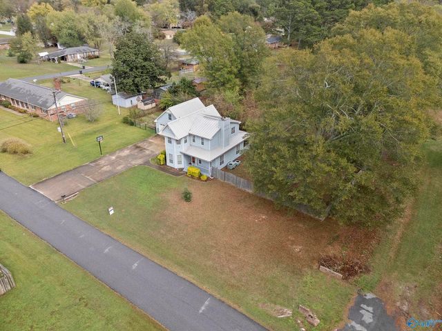 407 Christopher Drive, Athens, AL 35611