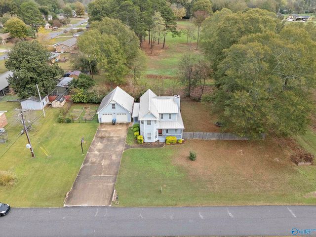 407 Christopher Drive, Athens, AL 35611