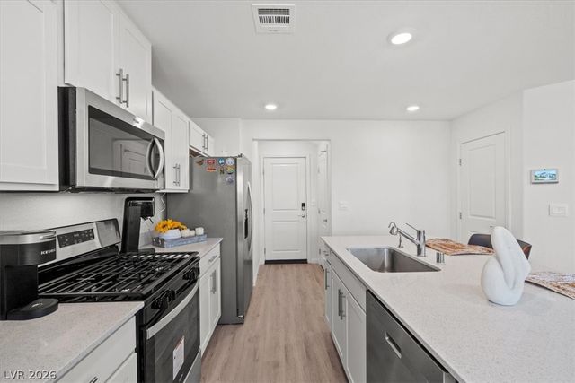 619 Peaceful Rock Avenue, North Las Vegas, NV 89081