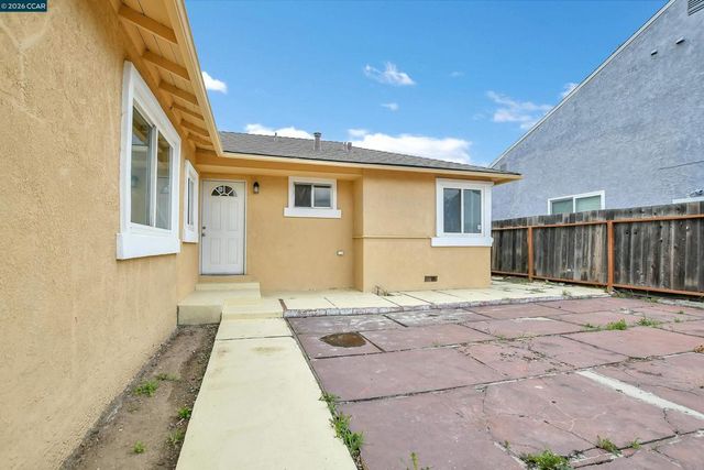52 E Madill St, Antioch, CA 94509