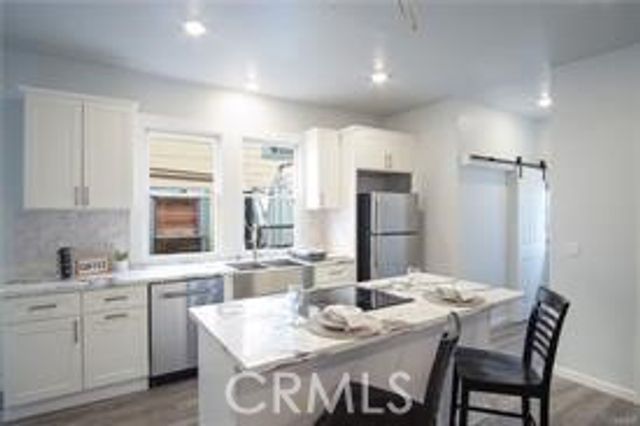 3520 Harrison Street, Oakland, CA 94611