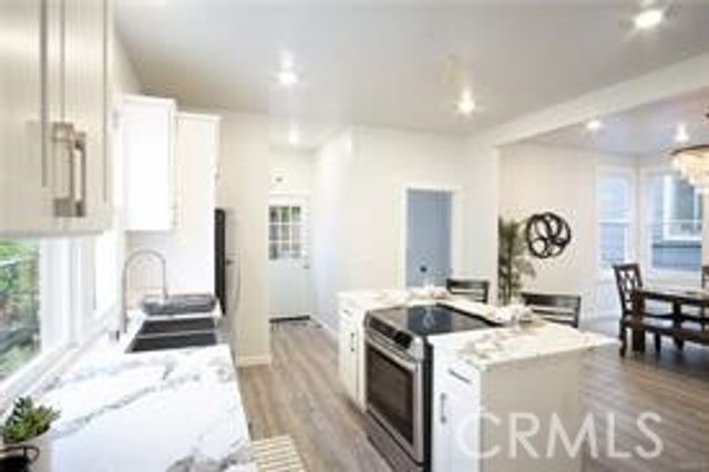 3520 Harrison Street, Oakland, CA 94611