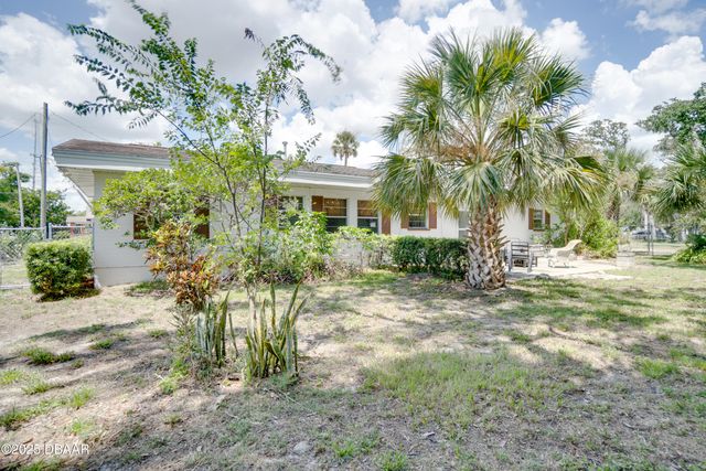 165 Highland Avenue, Holly Hill, FL 32117