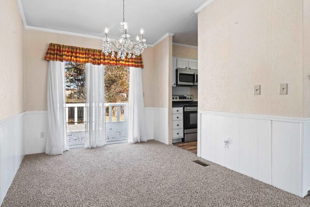 129 Century Cir, Hot Springs, AR 71913