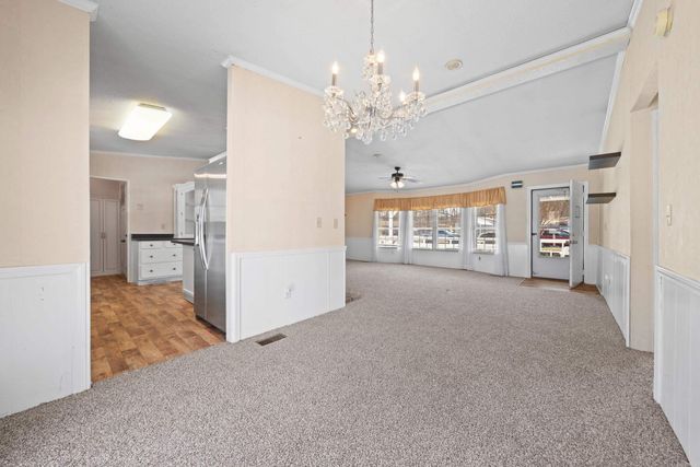 129 Century Cir, Hot Springs, AR 71913