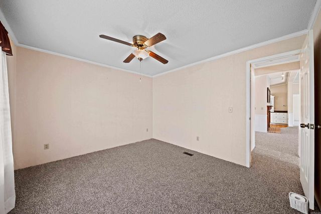 129 Century Cir, Hot Springs, AR 71913