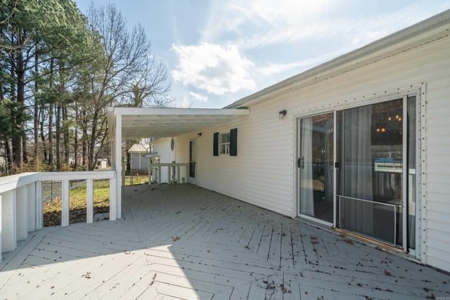 129 Century Cir, Hot Springs, AR 71913