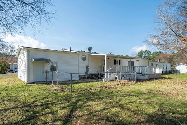 129 Century Cir, Hot Springs, AR 71913