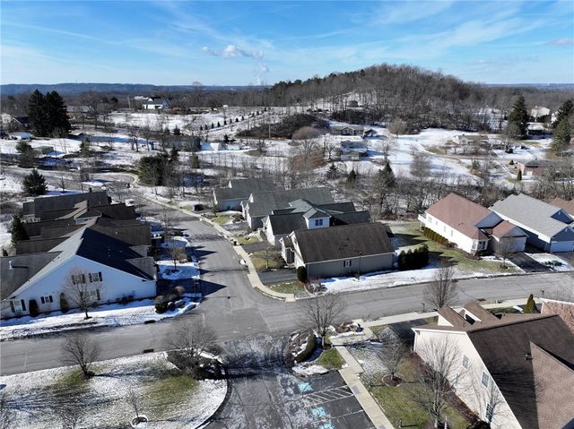 408 Independence Ln 211, Economy, PA 15042
