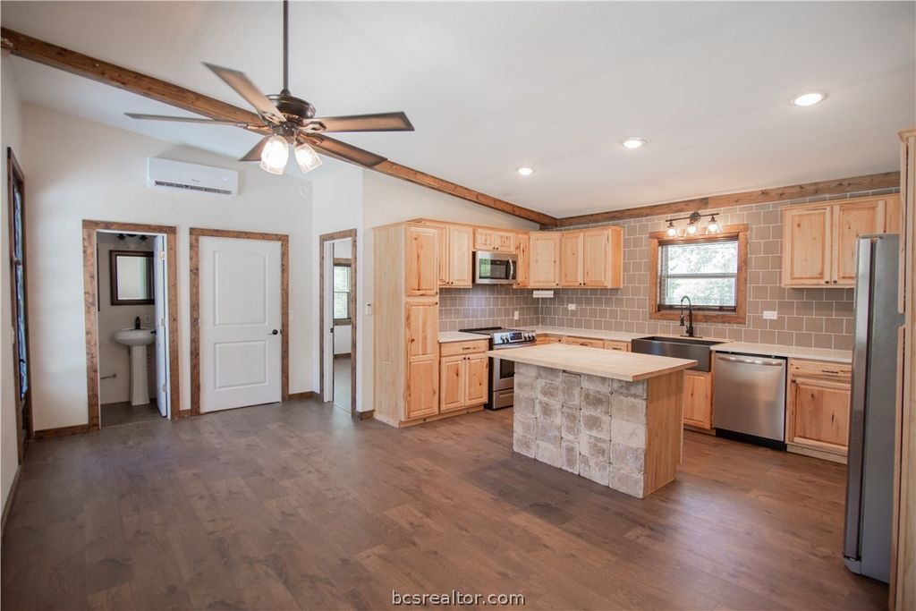 11696 Long Trussel Road, Bryan, TX 77808 — photo 3