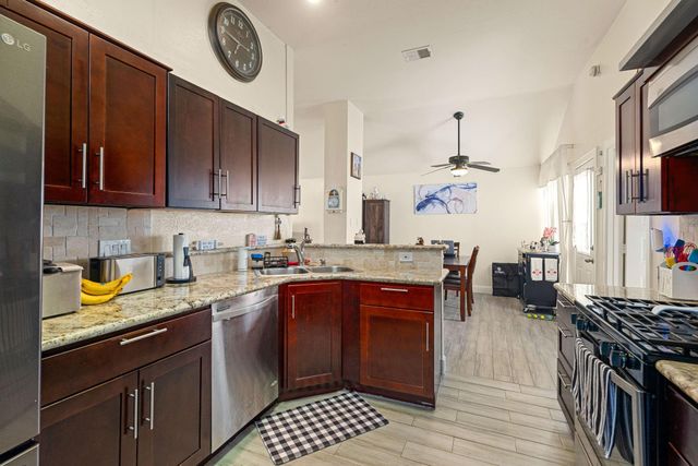 12719 Ashford Brook Drive, Houston, TX 77082