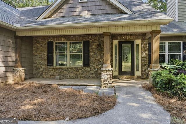 3552 Ridge Drive, Gainesville, GA 30501