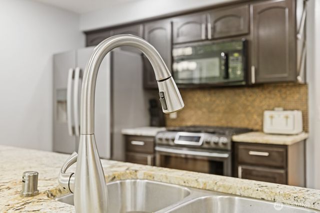 31027 Prevedell Road, Sedro Woolley, WA 98284