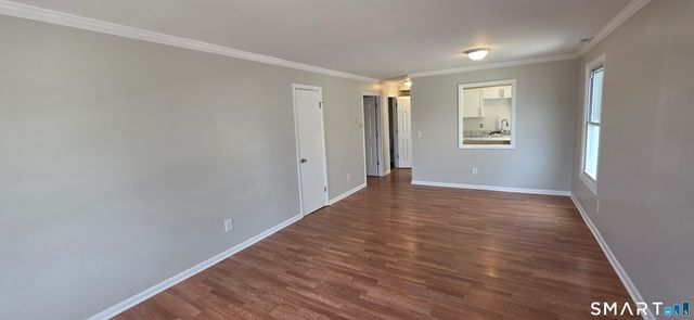 736 Savin Avenue 2R, West Haven, CT 06516