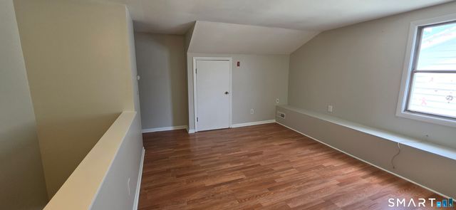736 Savin Avenue 2R, West Haven, CT 06516