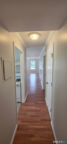 736 Savin Avenue 2R, West Haven, CT 06516