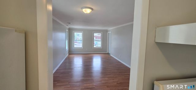 736 Savin Avenue 2R, West Haven, CT 06516