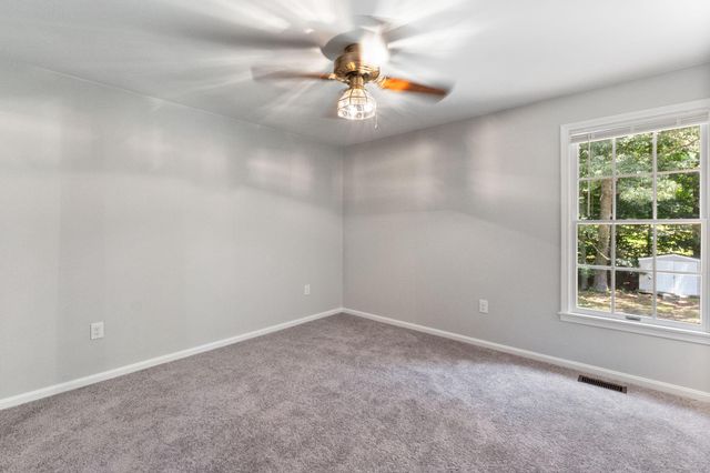 745 WHITE SANDS DR, Lusby, MD 20657