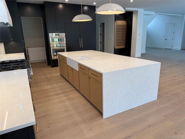 523 Long Beach Road, Nissequogue, NY 11780