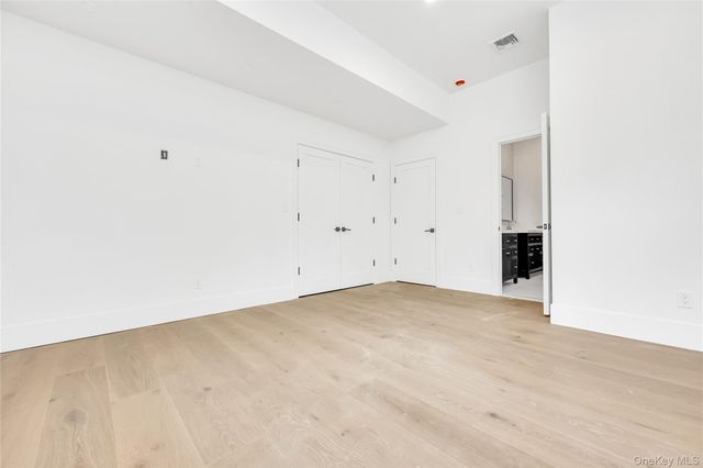 523 Long Beach Road, Nissequogue, NY 11780