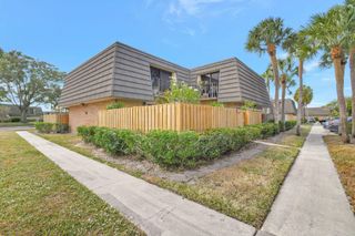 319 3rd Way, West Palm Beach, FL 33407