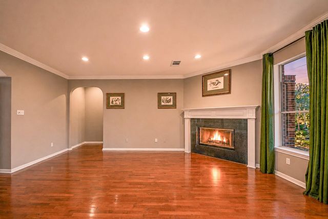 9515 Sotherloch Lake Drive, Spring, TX 77379