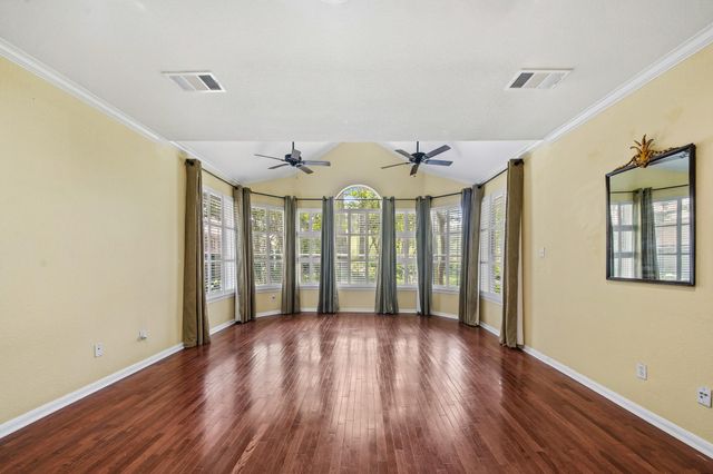 9515 Sotherloch Lake Drive, Spring, TX 77379