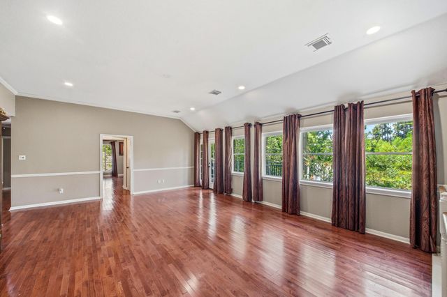 9515 Sotherloch Lake Drive, Spring, TX 77379
