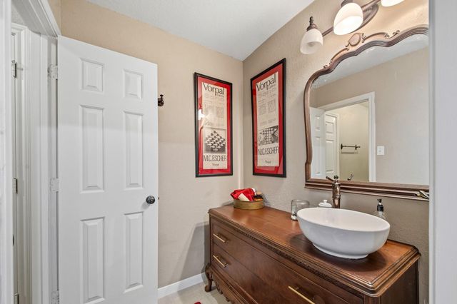 9515 Sotherloch Lake Drive, Spring, TX 77379