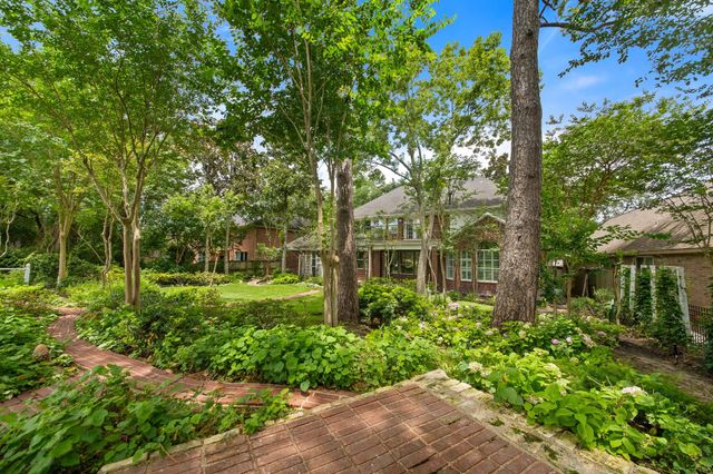 9515 Sotherloch Lake Drive, Spring, TX 77379