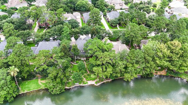 9515 Sotherloch Lake Drive, Spring, TX 77379