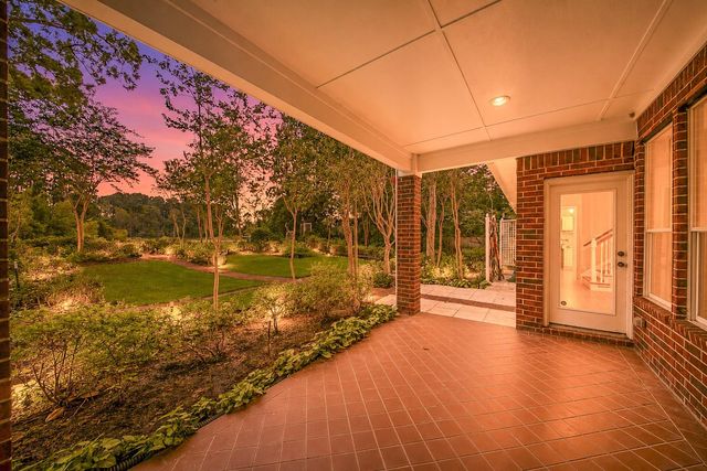 9515 Sotherloch Lake Drive, Spring, TX 77379