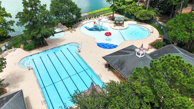 9515 Sotherloch Lake Drive, Spring, TX 77379