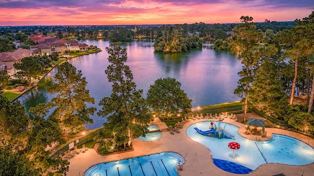 9515 Sotherloch Lake Drive, Spring, TX 77379