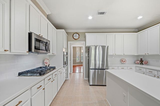 9515 Sotherloch Lake Drive, Spring, TX 77379