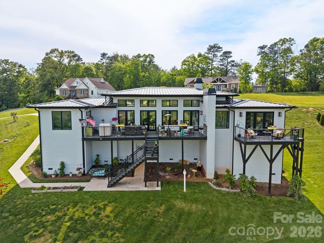 165 Israel Road, Leicester, NC 28748