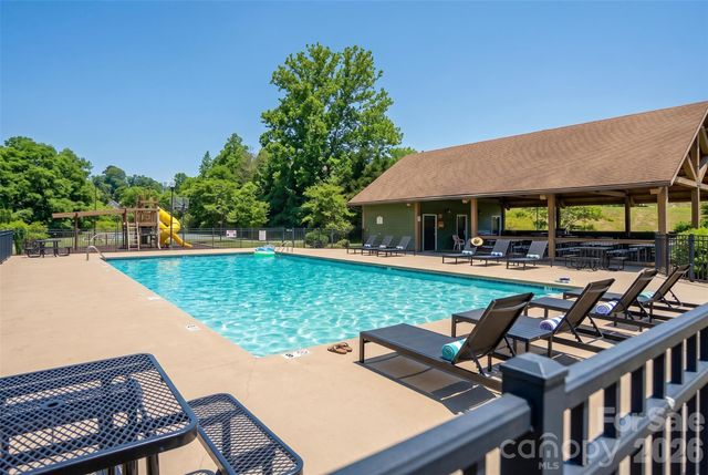 165 Israel Road, Leicester, NC 28748