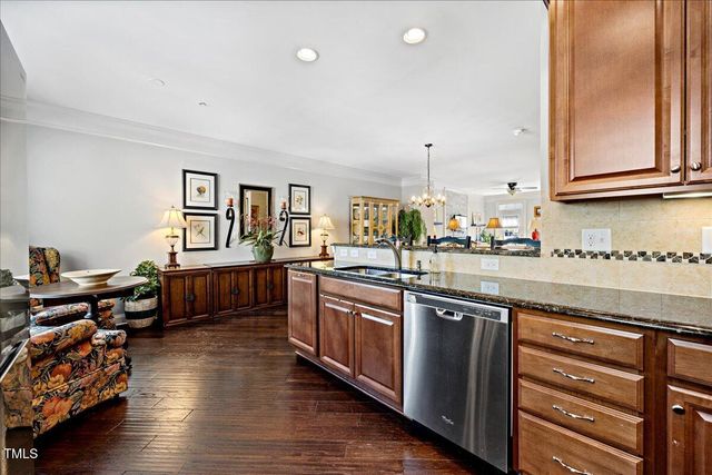 10520 Sablewood Drive 103, Raleigh, NC 27617