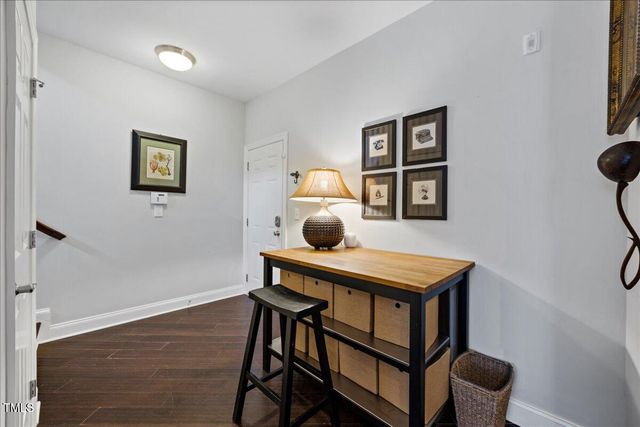 10520 Sablewood Drive 103, Raleigh, NC 27617