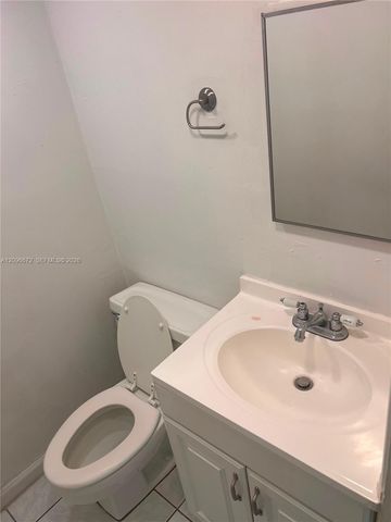 820 NW 87th Avenue 412, Miami, FL 33172