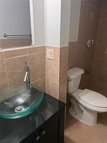 820 NW 87th Avenue 412, Miami, FL 33172