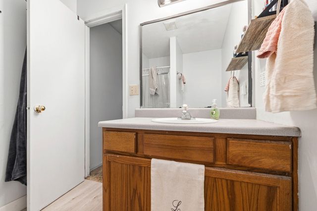 1999 E Logan Street, Republic, MO 65738