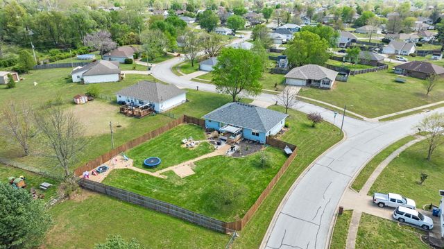 1999 E Logan Street, Republic, MO 65738