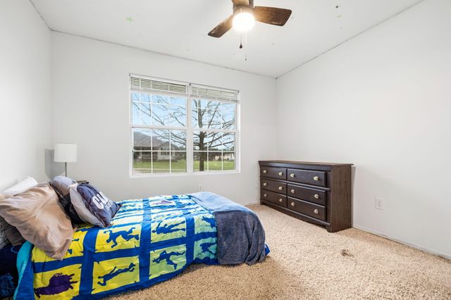 1999 E Logan Street, Republic, MO 65738