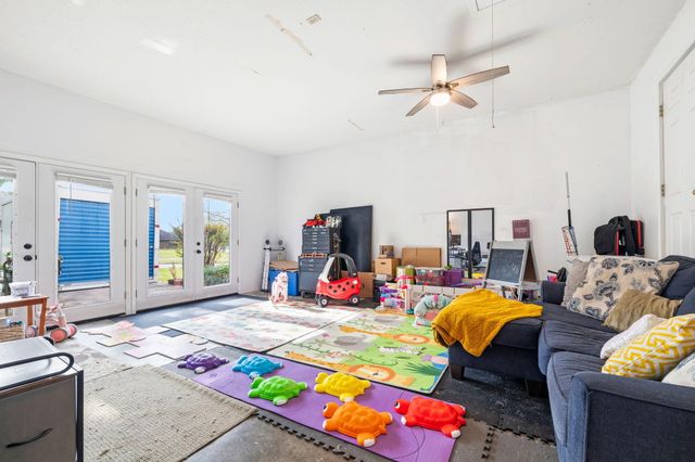 1999 E Logan Street, Republic, MO 65738