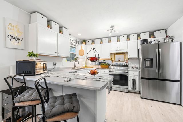 1999 E Logan Street, Republic, MO 65738