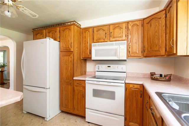 311 S 7th Street, Youngwood, PA 15697